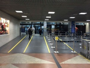 Movimento tranquilo no aeroporto de Salvador após itensificação nas fiscalizações da Anac (Foto: Jony Torres/TV Bahia)