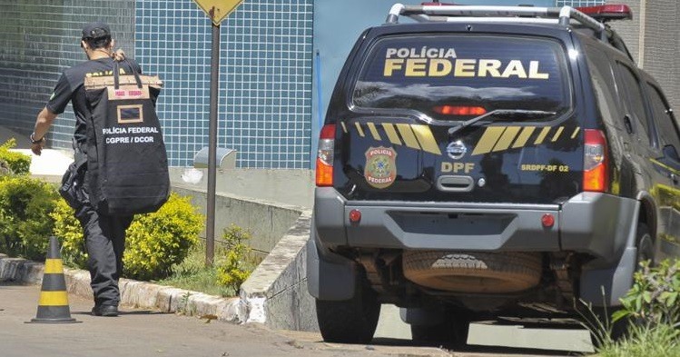 Resultado de imagem para OperaÃ§Ã£o da PolÃ­cia Federal mira em trÃªs deputados federais