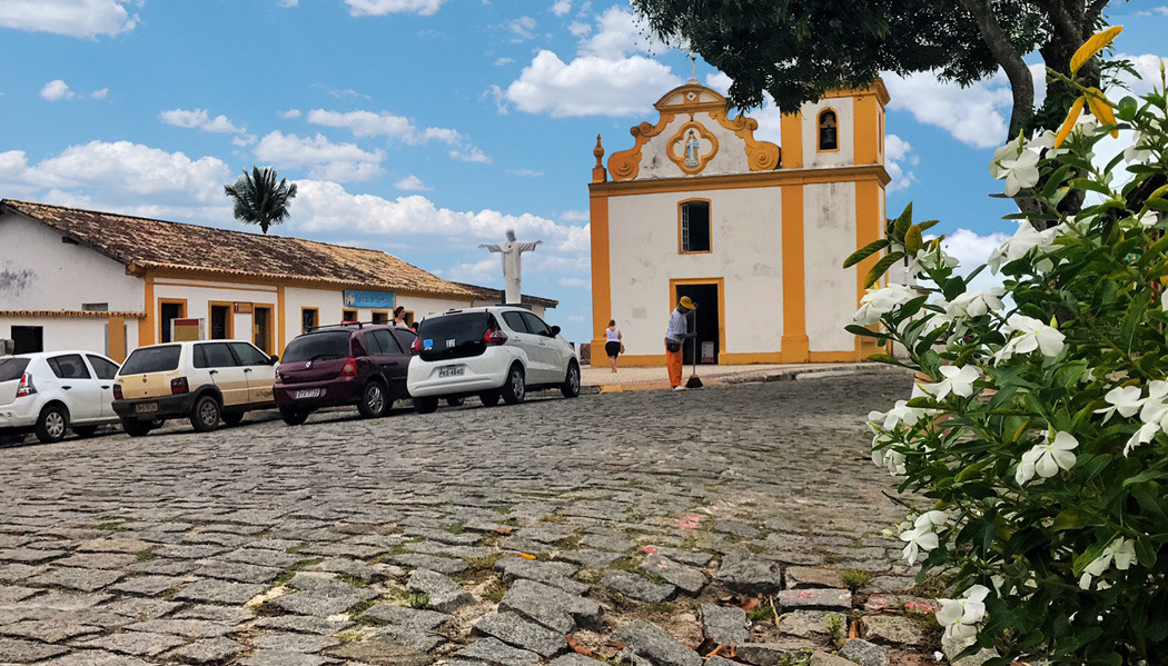 Resultado de imagem para cidade Arraial Dâ??Ajuda