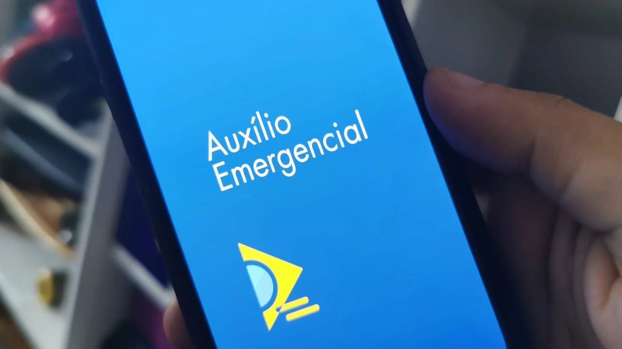 Caixa começa a pagar terceira parcela do auxílio emergencial