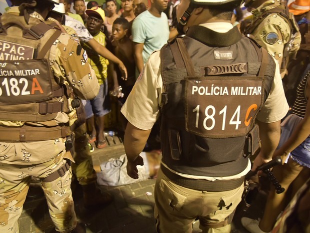 Baleado na Barra no carnaval de Salvador, Bahia (Foto: Elias Dantas/Ag. Haack)