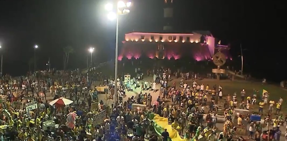 Caso aconteceu durante festa prÃ³-Bolsonaro, na Barra â?? Foto: DivulgaÃ§Ã£o/TV Bahia