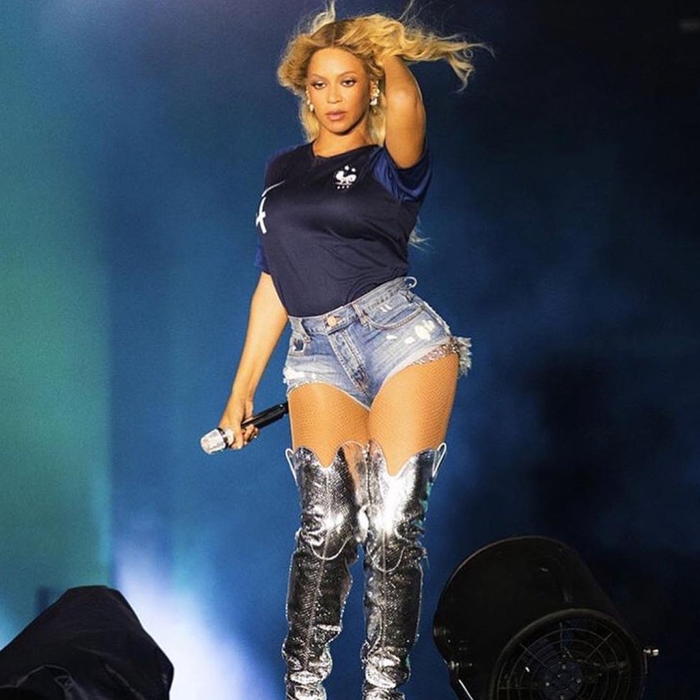 BeyoncÃ© usa camisa da seleÃ§Ã£o francesa com duas estrelas (Foto: ReproduÃ§Ã£o/Instagram/ Public)