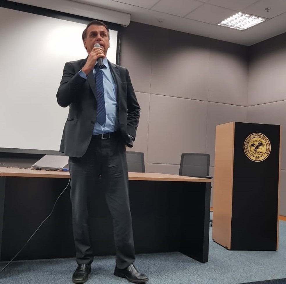 Bolsonaro discursa no Comando de OperaÃ§Ãµes TÃ¡ticas (COT) da PolÃ­cia Federal, localizado em BrasÃ­lia. â?? Foto: Assessoria de imprensa do presidente eleito