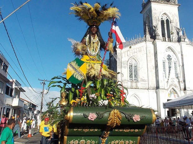 Resultado de imagem para desfile do Dois de Julho