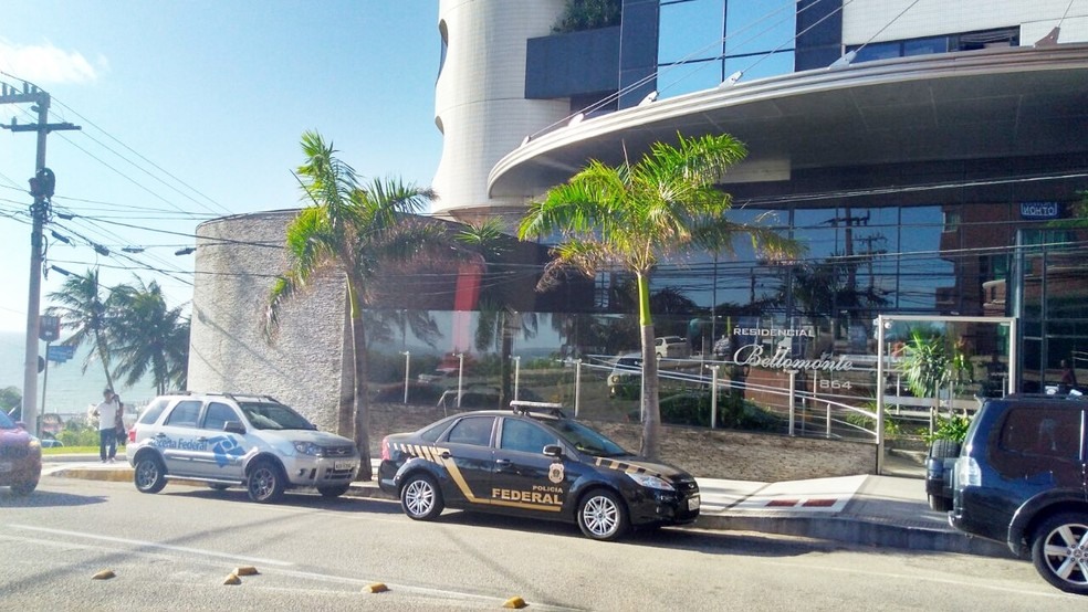 Henrique Alves recebeu voz de prisão no apartamento onde mora, no bairro de Areia Preta, Zona Leste de Natal (Foto: Marksuel Figueredo/Inter TV Cabugi )