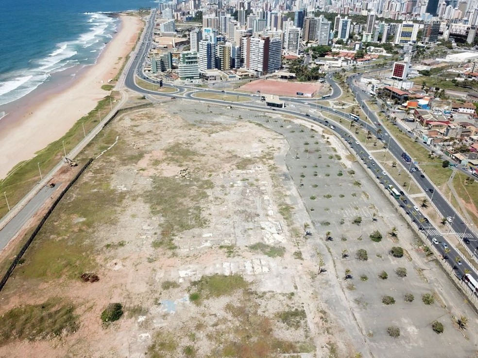 Área do antigo aeroclube, onde a prefeitura pretende construir um Centro de Convenções Municipal (Foto: Divulgação/Prefeitura)