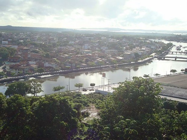 Vista durante o dia da Igreja de Nossa Senhora do Amparo (Foto: Robson AragÃ£o / Arquivo Pessoal)