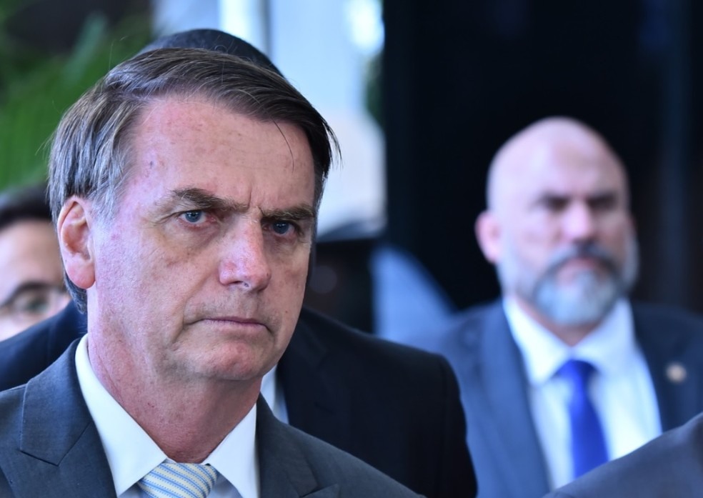 O presidente eleito Jair Bolsonaro durante entrevista no gabinete de transiÃ§Ã£o â?? Foto: Rafael Carvalho/Governo de TransiÃ§Ã£o