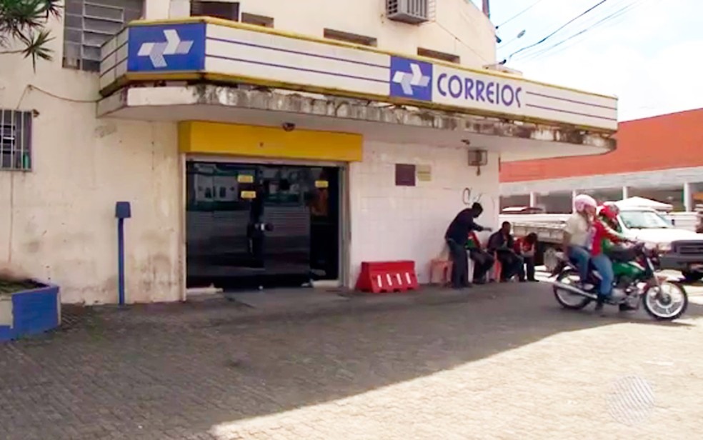 Trabalhadores dos Correios de Feira de Santana encerram greve (Foto: Reprodução/TV Subaé)