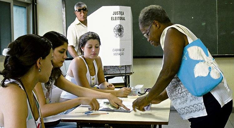 Resultado de imagem para EleiÃ§Ãµes devem mobilizar 2 milhÃµes de mesÃ¡rios em todo o paÃ­s