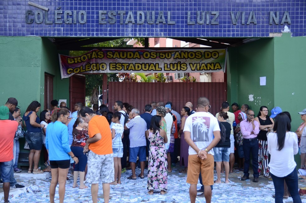 Escola Estadual Luiz Viana Ã© o maior colÃ©gio eleitoral de Salvador â?? Foto:  Dan Figliuolo