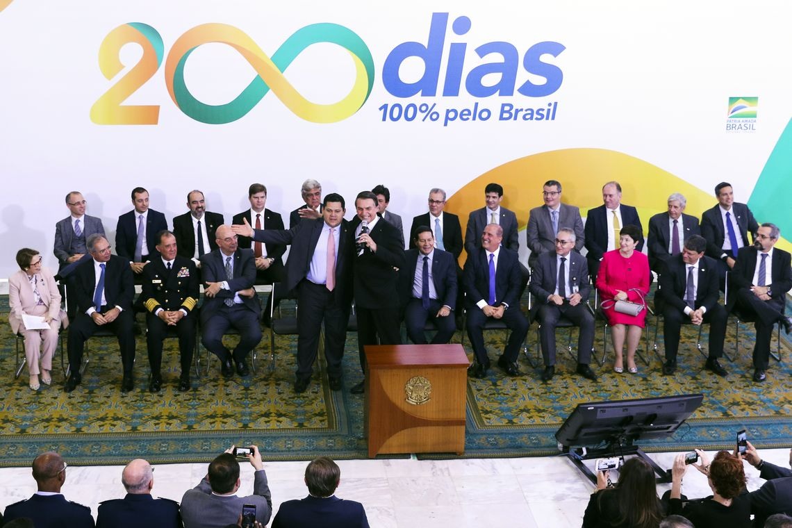 O presidente Jair Bolsonaro, participa da cerimÃ´nia alusiva aos 200 dias de governo, no  PalÃ¡cio do Planalto.