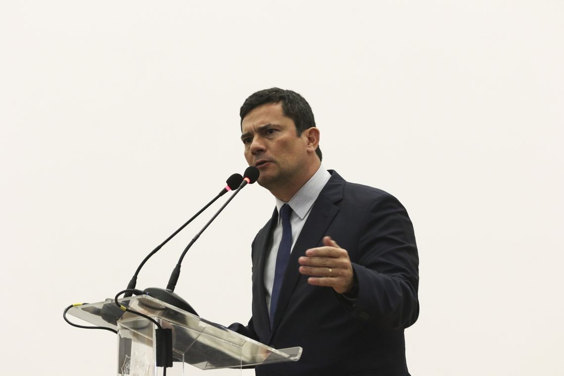 O ministro da JustiÃ§a e SeguranÃ§a PÃºblica, Sergio Moro, participa de solenidade comemorativa dos 91 anos da PolÃ­cia RodoviÃ¡ria Federal (PRF), no Complexo Sede da PRF, em BrasÃ­lia.