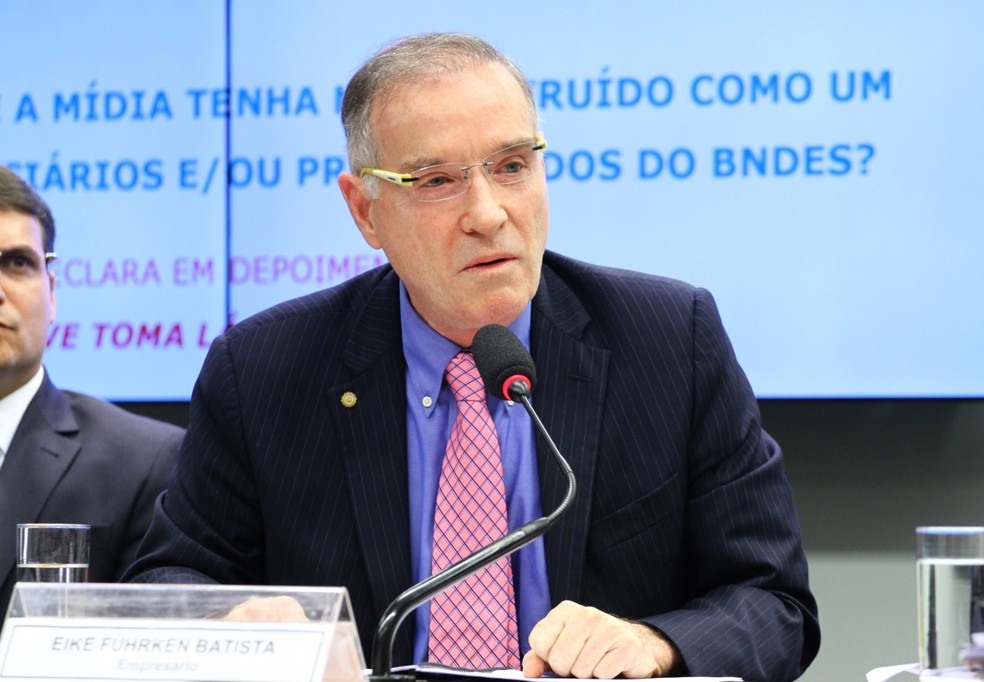 O empresÃ¡rio Eike Batista ao prestar depoimento Ã  CPI do BNDES â?? Foto: VinÃ­cius Loures/CÃ¢mara dos Deputados