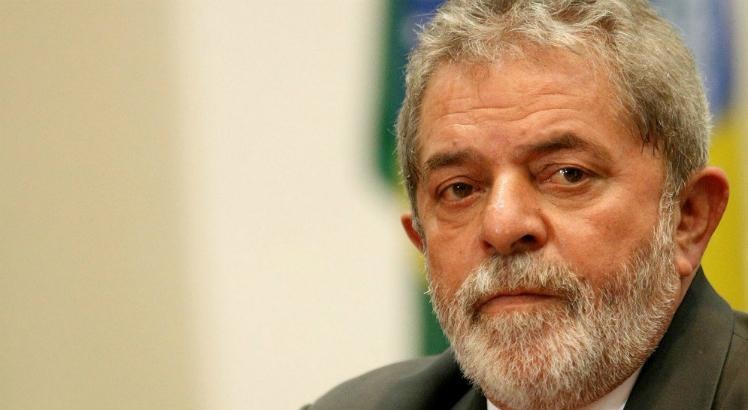 Resultado de imagem para De Curitiba, Lula depÃµe como testemunha de defesa de Cabral