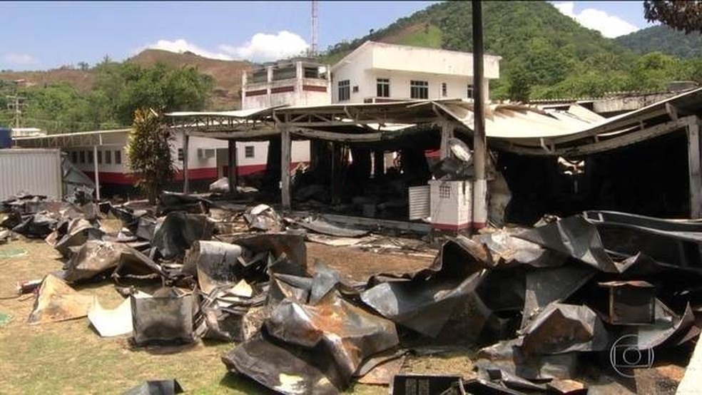 Local onde ficava o alojamento que pegou fogo no CT do Flamengo, na Zona Oeste do Rio  â?? Foto: ReproduÃ§Ã£o/JN