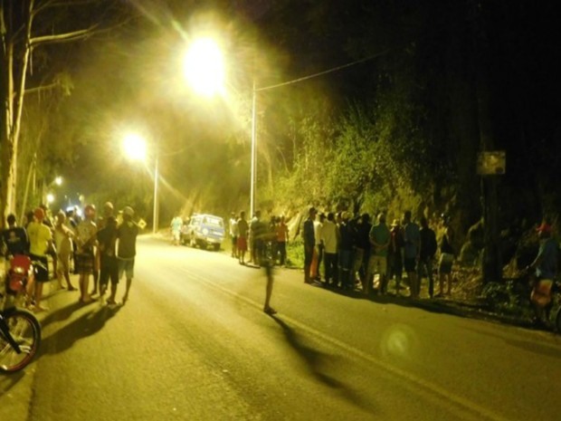 Empresário foi morto a tiros próximo a BR-420, na Bahia (Foto: Leandro Almeida / Mídia Bahia)