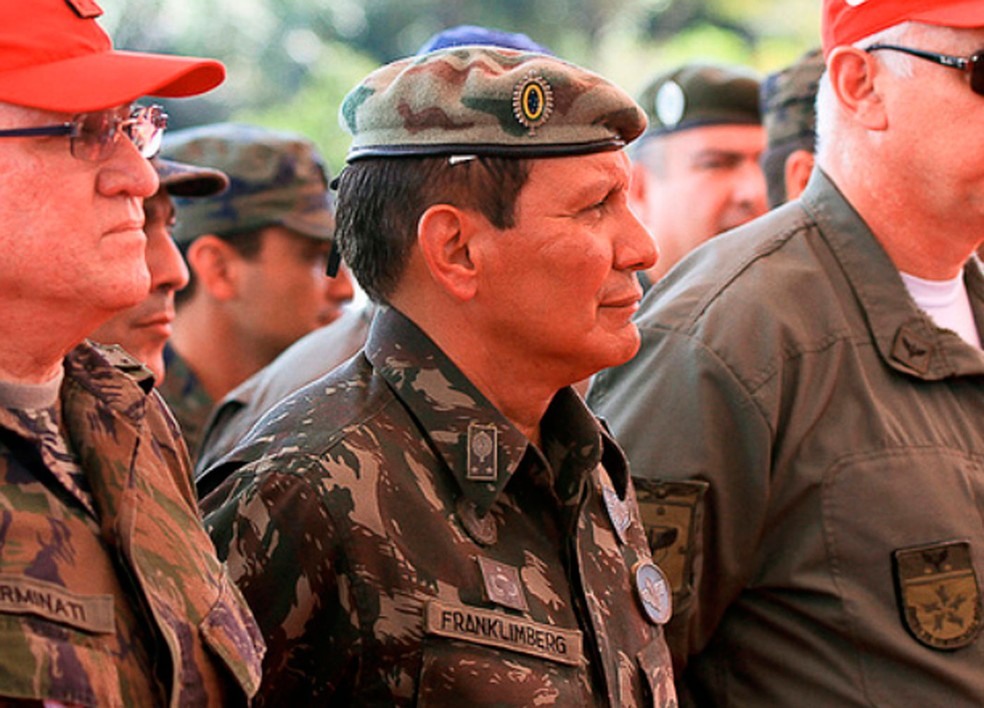 General Franklimberg Ribeiro de Freitas durante cerimÃ´nia militar â?? Foto: Sargento Rezende/FAB