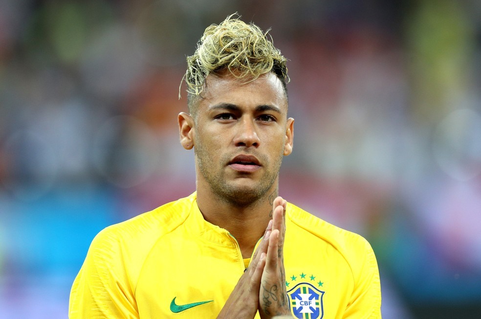 Topete de Neymar durou apenas um jogo: superstiÃ§Ã£o? Camisa 10 nÃ£o brilhou na estreia (Foto: Getty Images)