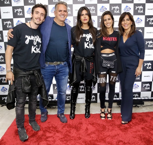 Wagner Santisteban, Orlando de Morais, Antonia Morais, Ana Morais e Gloria Pires (Foto: Manuela Scarpa/Brazil News)