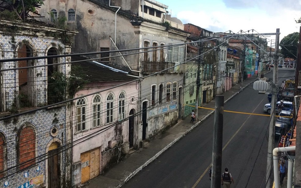 Ladeira da Soledade continua interditada oito dias após desabamento (Foto: Andréia Silva)