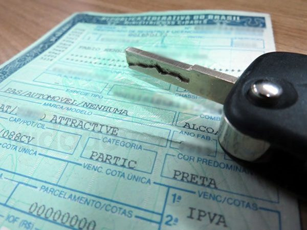 Prazos do licenciamento de veículos com placas de final 9 e 0 vencem nesta  semana | Bahia Ligada