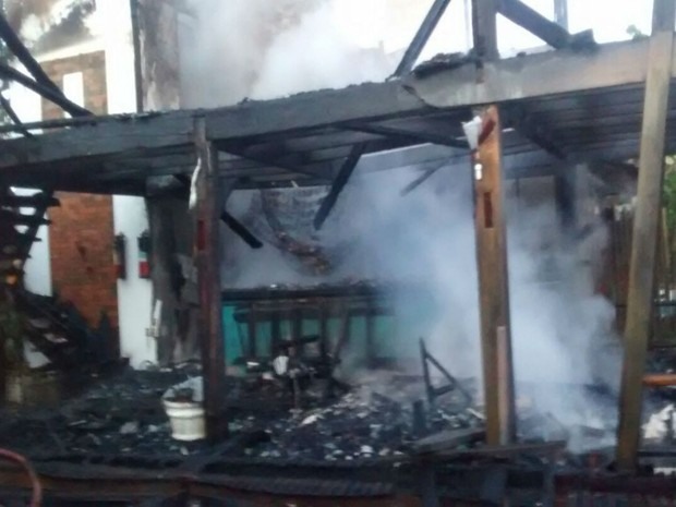 Incêndio atinge pousada em Itacaré, cidade turística no sul da Bahia (Foto: Arquivo Pessoal )