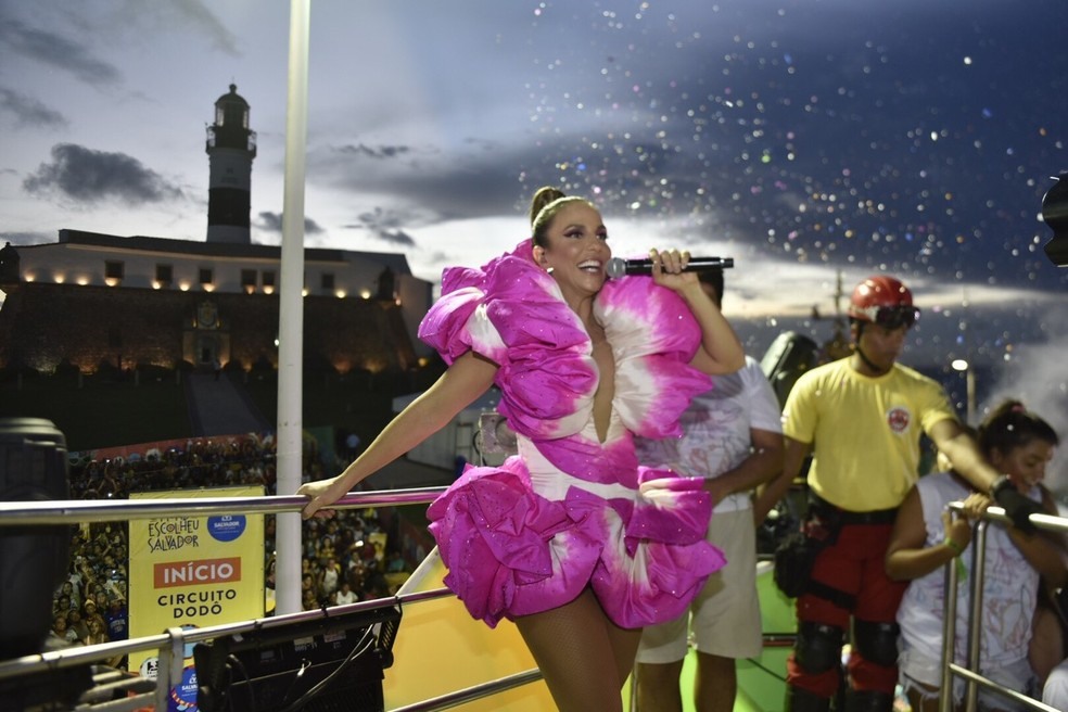 Ivete comandarÃ¡ desfile que comeÃ§a no Clube Espanhol e segue atÃ© o Farol da Barra â?? Foto: Elias Dantas/Ag. Haack