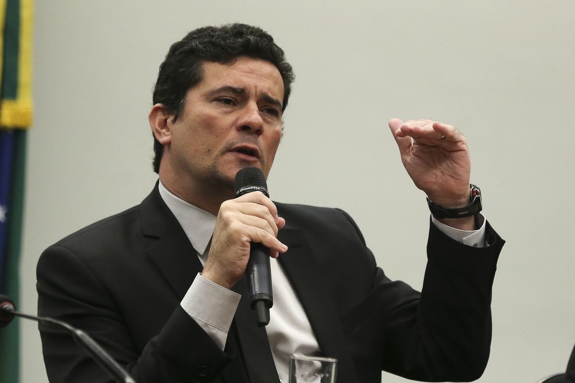 O ministro da JustiÃ§a e SeguranÃ§a PÃºblica, Sergio Moro, participa de audiÃªncia pÃºblica na ComissÃ£o de SeguranÃ§a PÃºblica e Combate ao Crime Organizado da CÃ¢mara  sobre o decreto que flexibiliza uso de armas de fogo.