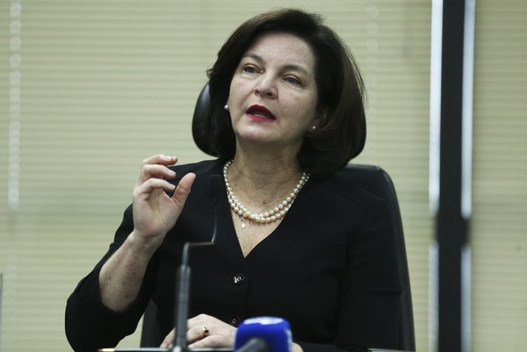 A procuradora-geral da RepÃºblica, Raquel Dodge, concede entrevista coletiva Ã  imprensa  para falar sobre a operaÃ§Ã£o da PolÃ­cia Federal que prendeu na manhÃ£ desta quinta-feira, 29 o governador do Estado do Rio de Janeiro, Luiz Fernando PezÃ£o 