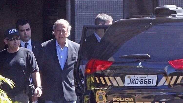 Resultado de imagem para fotos de jose dirceu preso