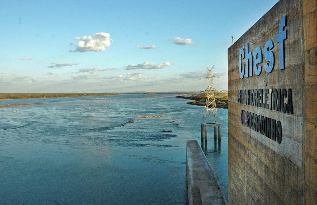 Resultado de imagem para Com 10% de volume útil, barragem do Sobradinho terá menor vazão da história