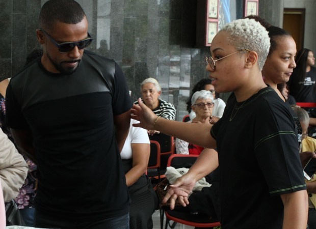 Alexandre Pires e Talita Cipriano (Foto: Amauri Nehn/Brazil News)