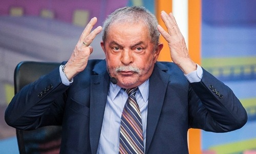 Resultado de imagem para fotos de lula irritado