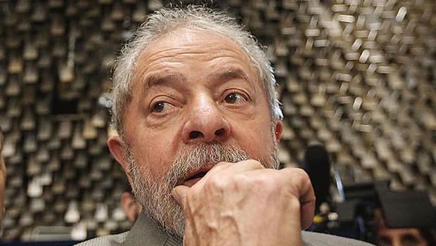 Resultado de imagem para Lula propõe acordo para evitar ruptura entre correntes do PT