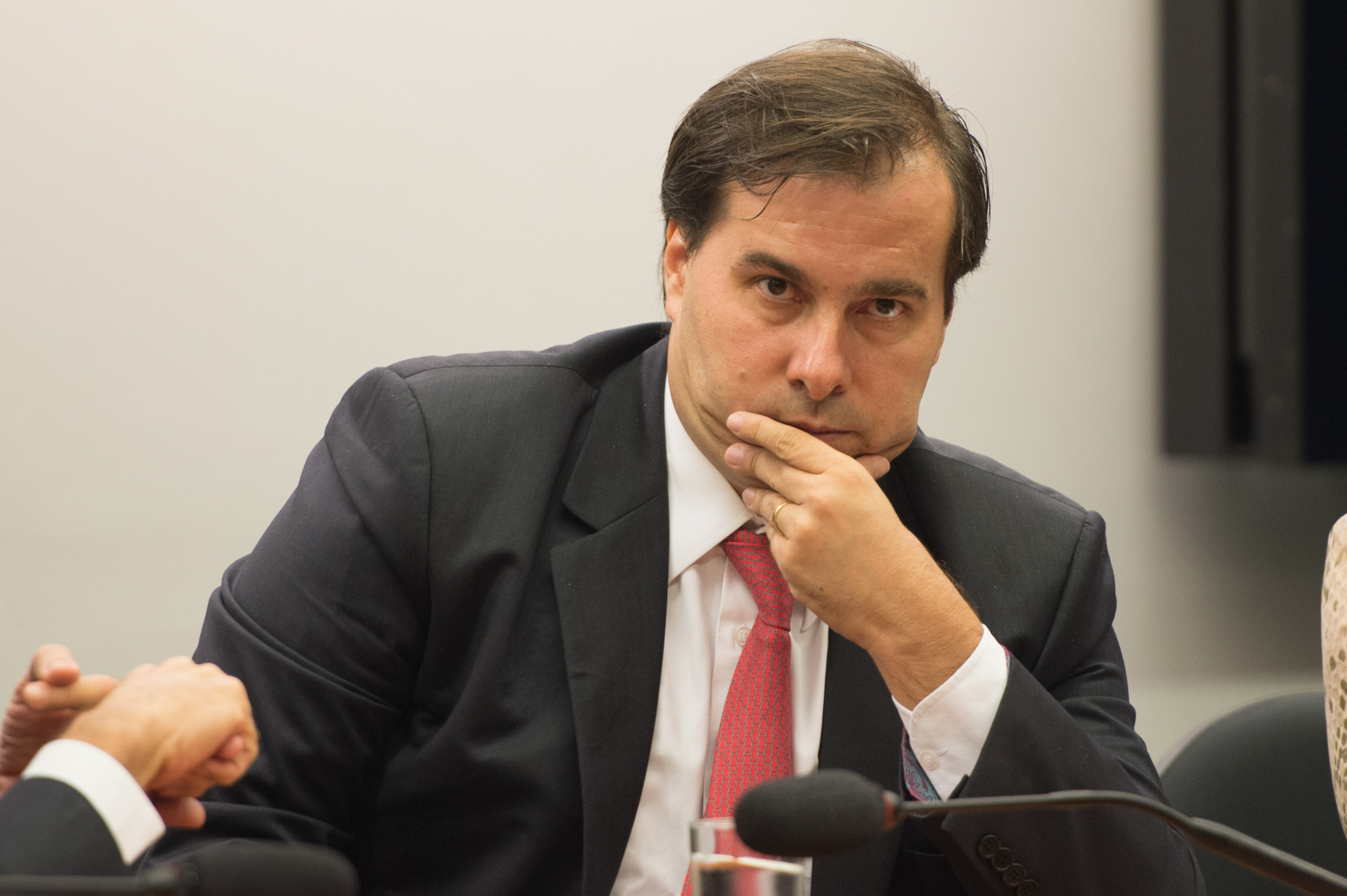 Resultado de imagem para fotos de rodrigo maia