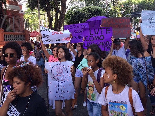 Marcha das Mulheres em salvador. Bahia (Foto: Henrique Mendes/ G1)