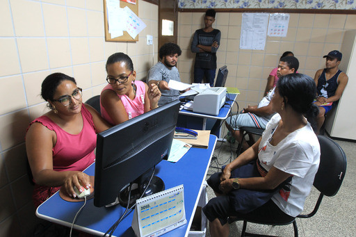 Resultado de imagem para MatrÃ­culas de alunos novos comeÃ§am nesta quarta (02) e tÃªm datas especÃ­ficas por etapa salvador