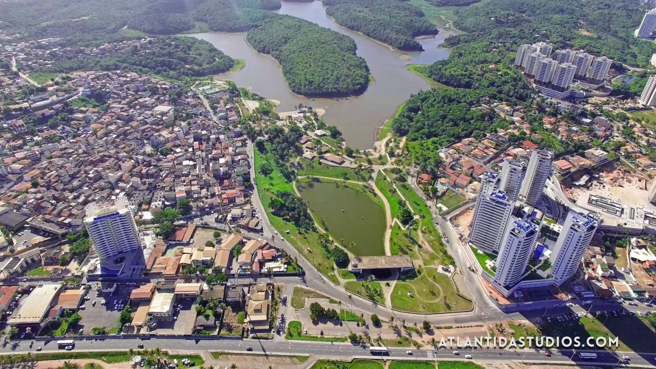 Resultado de imagem para ruas nas imediações Parque de Pituaçu