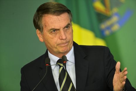  O presidente Jair Bolsonaro durante cerimÃ´nia de assinatura do decreto que flexibiliza a posse de armas no paÃ­s. 