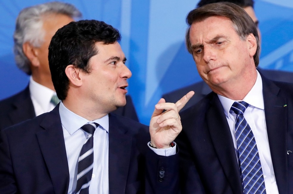 O ministro Sergio Moro e o presidente Jair Bolsonaro, durante evento no PalÃ¡cio do Planalto neo Ãºltimo dia 29 â?? Foto: REUTERS/Adriano Machado