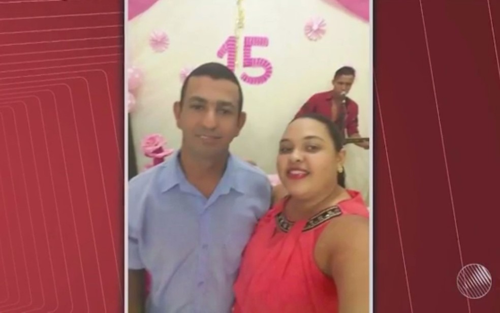 Casal foi encontrado morto no sábado (17), após serem torturados (Foto: Reprodução/ TV Santa Cruz)