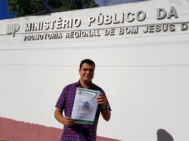 Resultado de imagem para vereador Neto Magalhães bom jesus da lapa