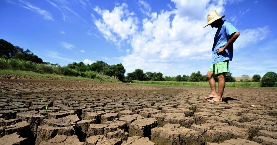 Resultado de imagem para Governo federal reconhece situação de emergência em municípios de cinco estados