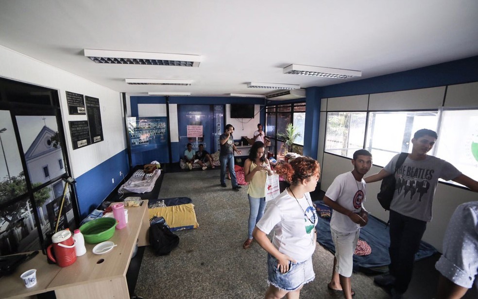 Estudantes ocupam Câmara desde a última quinta-feira (20). (Foto: Divulgação/ Câmara Municipal de Camaçari)