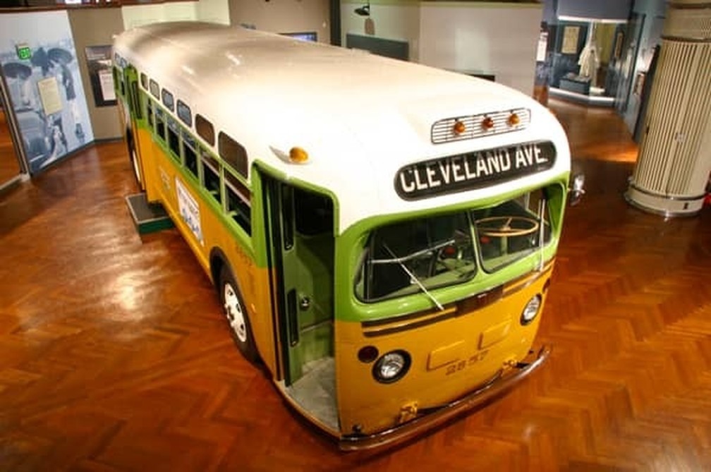 O Ã´nibus de Rosa Parks, hoje em exibiÃ§Ã£o em um museu, inspirou um tema da prova do Enem 2018 â?? Foto: DivulgaÃ§Ã£o/The Henry Ford