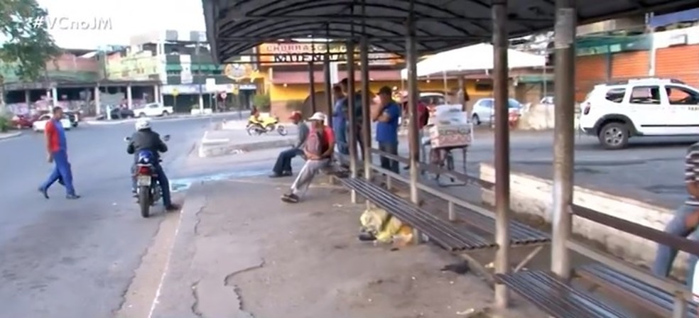 Cidade de Itabuna ficou sem Ã´nibus durante greve dos rodoviÃ¡rios  â?? Foto: ReproduÃ§Ã£o/ TV Santa Cruz