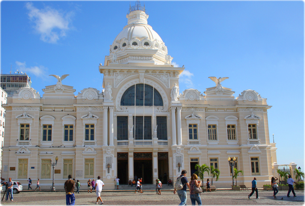 Resultado de imagem para fotos do palacio rio branco em salvador