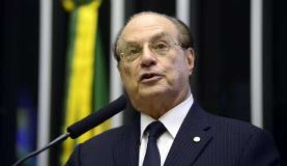 Resultado de imagem para CÃ¢mara adia decisÃ£o sobre perda de mandato de Maluf